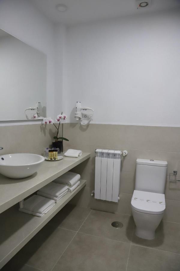 Hotel Aires Do Umia à Caldas De Reis Extérieur photo