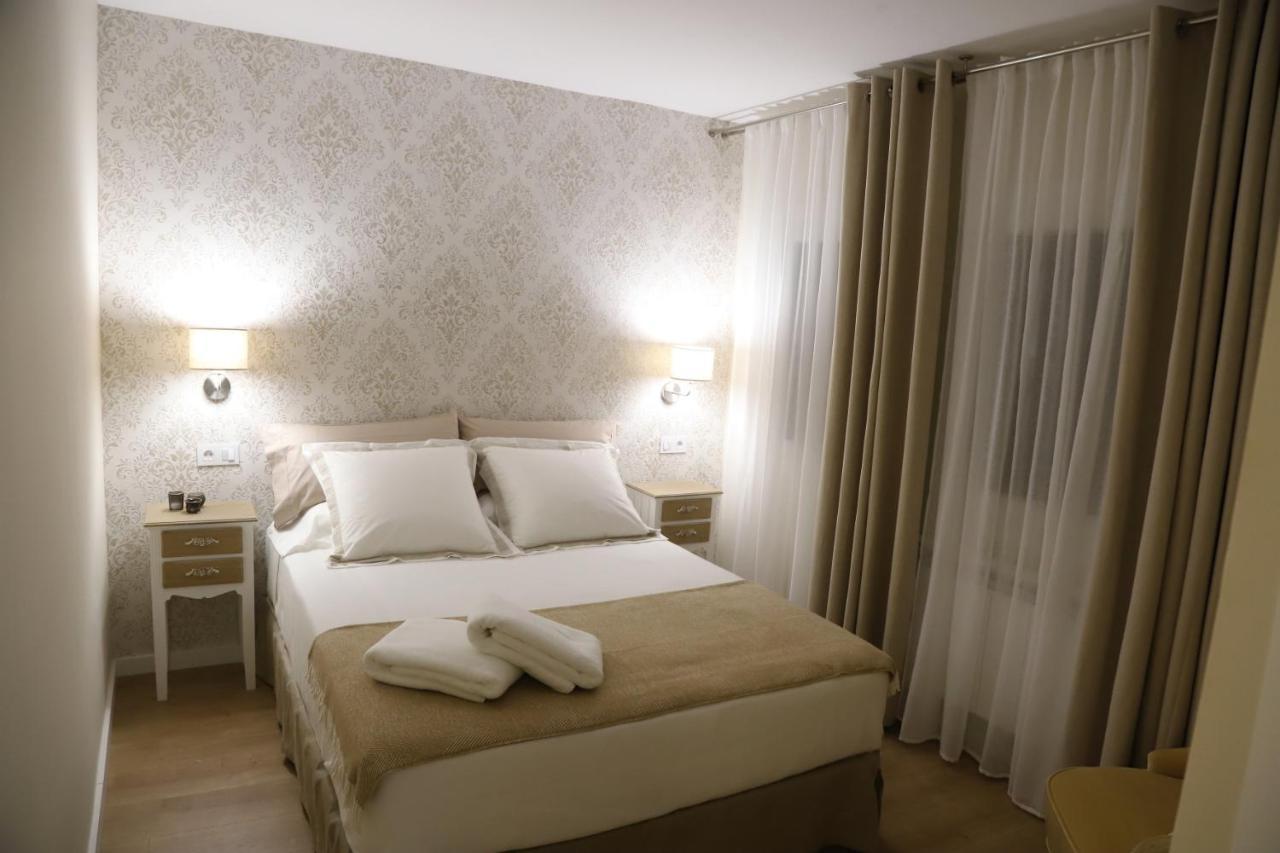 Hotel Aires Do Umia à Caldas De Reis Extérieur photo
