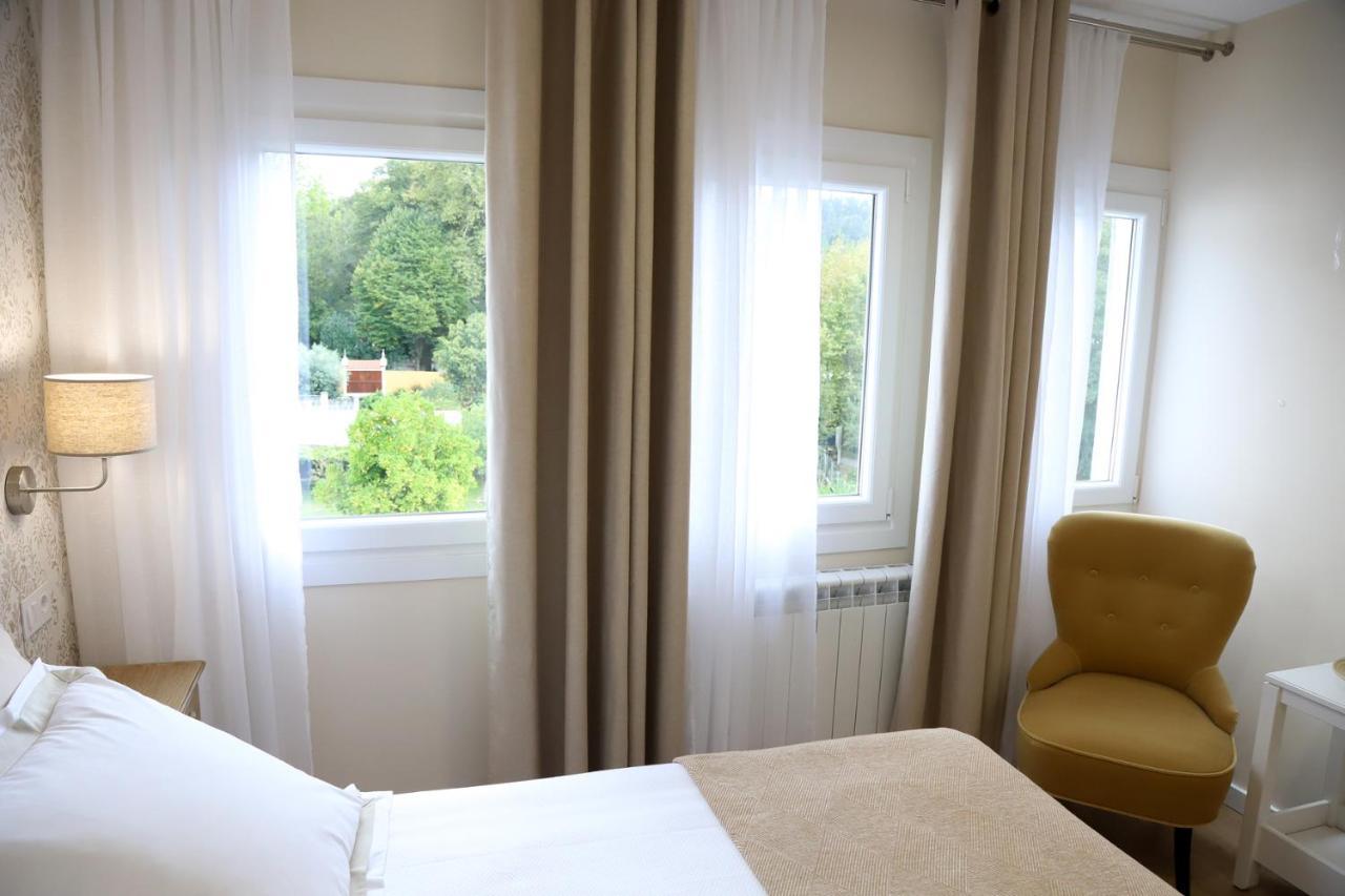 Hotel Aires Do Umia à Caldas De Reis Extérieur photo